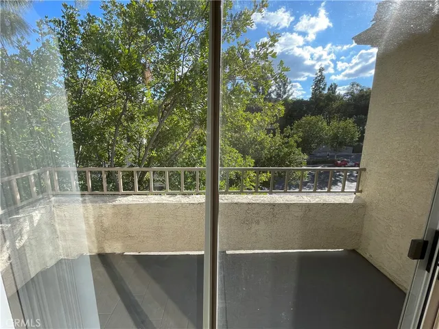 $2,375 | 1965 Las Colinas Circle, Unit 308, Corona, CA 92879