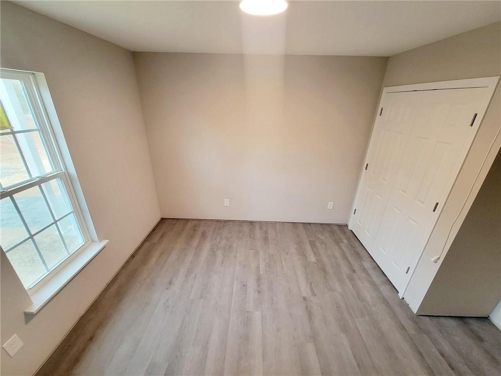 1049 East Hanover Road Graham, NC 27253 - Photo 10 of 14 a view of a room