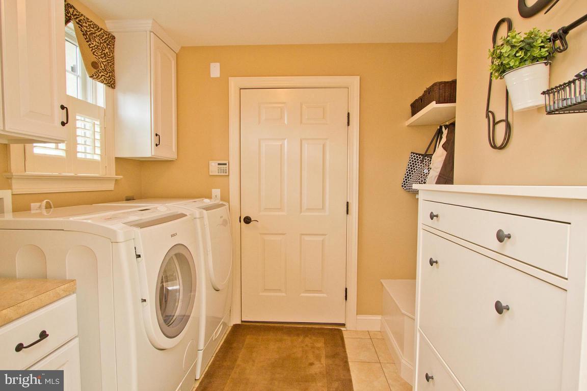 628 Belgian Way, Unit 22 Lititz, PA 17543 - Photo 24 of 50