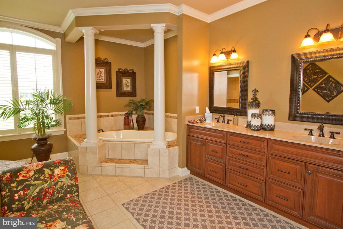 628 Belgian Way, Unit 22 Lititz, PA 17543 - Photo 28 of 50