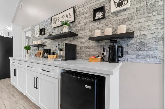 $625,000 | 22298 Farm To Market 149, Montgomery, TX 77356