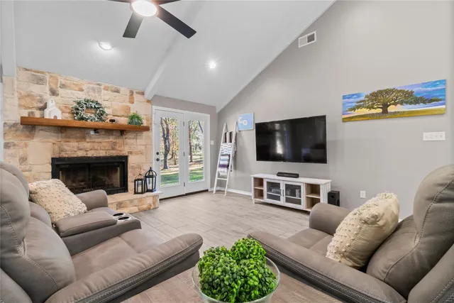 $625,000 | 22298 Farm To Market 149, Montgomery, TX 77356