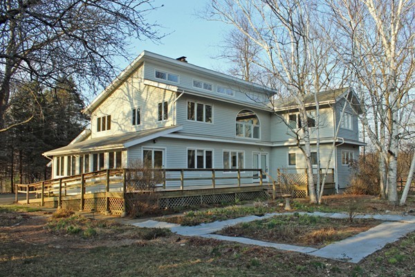 138 Lower Road Deerfield, MA 01342 - Photo 1 of 30 Gallery Image 1