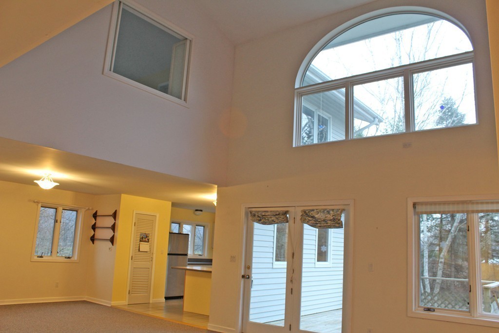 138 Lower Road Deerfield, MA 01342 - Photo 6 of 30 Gallery Image 6