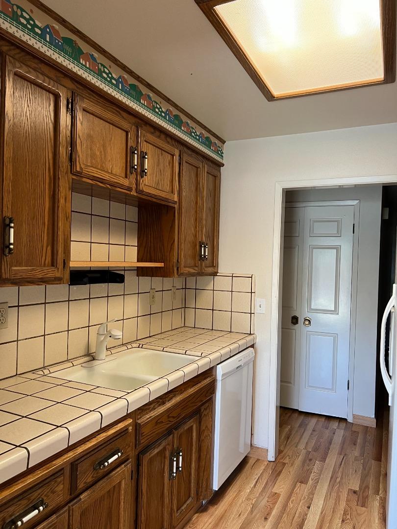 114 Nissen Road, Unit 2 Salinas, CA 93901 - Photo 5 of 11 Gallery Image 5
