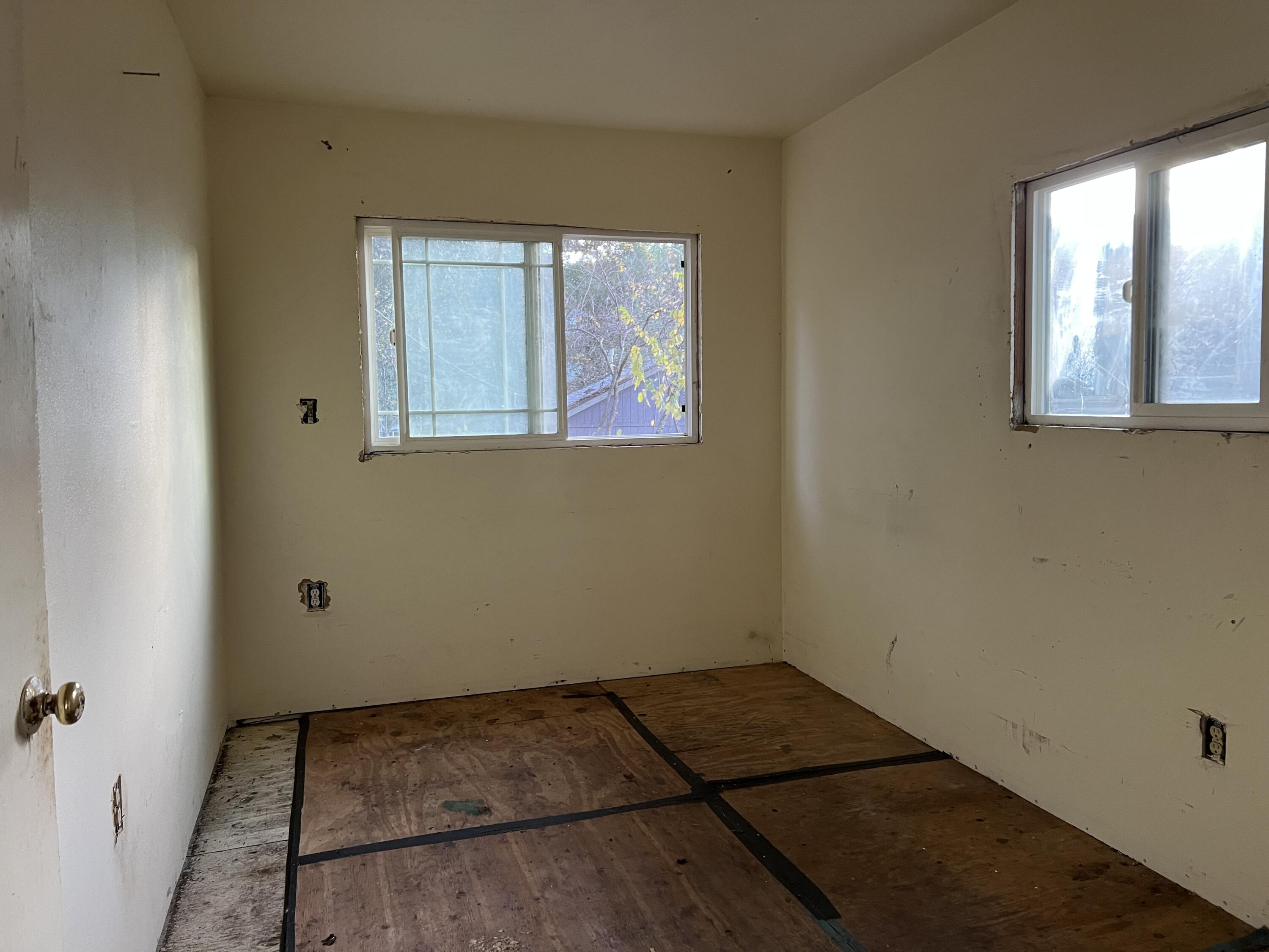 114 River Road Miranda, CA 95553 - Photo 33 of 49