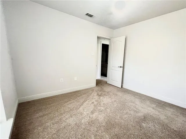 $2,500 | Undisclosed Address, Covington, LA 70433