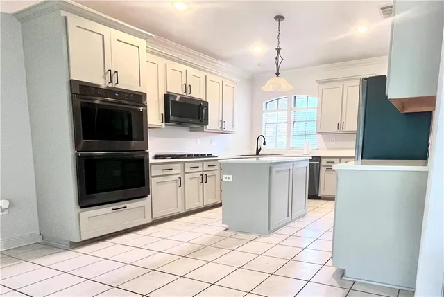 $2,500 | Undisclosed Address, Covington, LA 70433