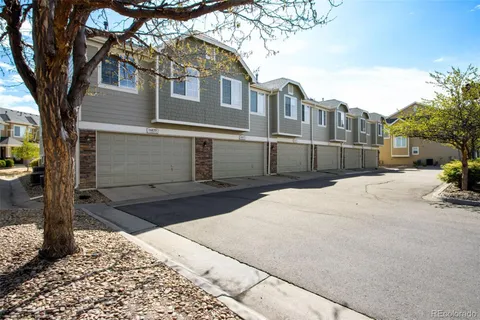 $400,000 | 16035 East Geddes Lane, Aurora, CO 80016