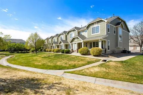 $400,000 | 16035 East Geddes Lane, Aurora, CO 80016
