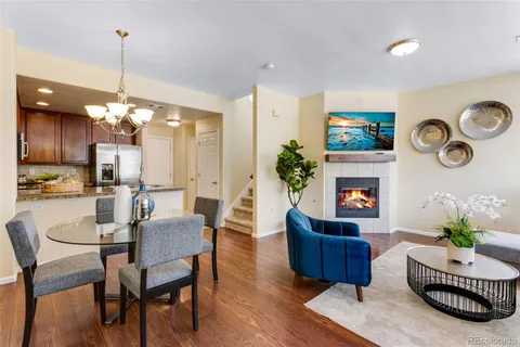$400,000 | 16035 East Geddes Lane, Aurora, CO 80016