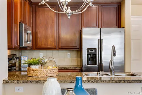 $400,000 | 16035 East Geddes Lane, Aurora, CO 80016