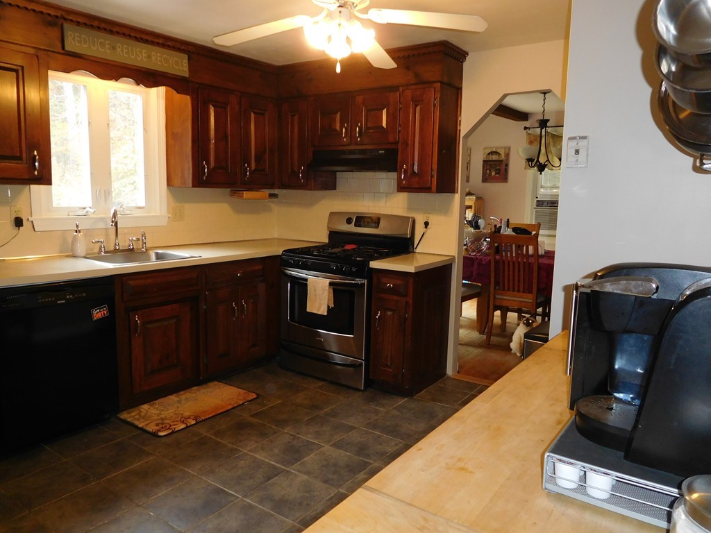 452 Dunstable Road Tyngsborough, MA 01879 - Photo 17 of 30 Gallery Image 17