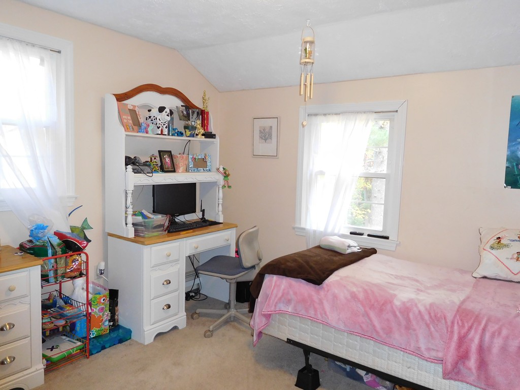 452 Dunstable Road Tyngsborough, MA 01879 - Photo 27 of 30 Gallery Image 27
