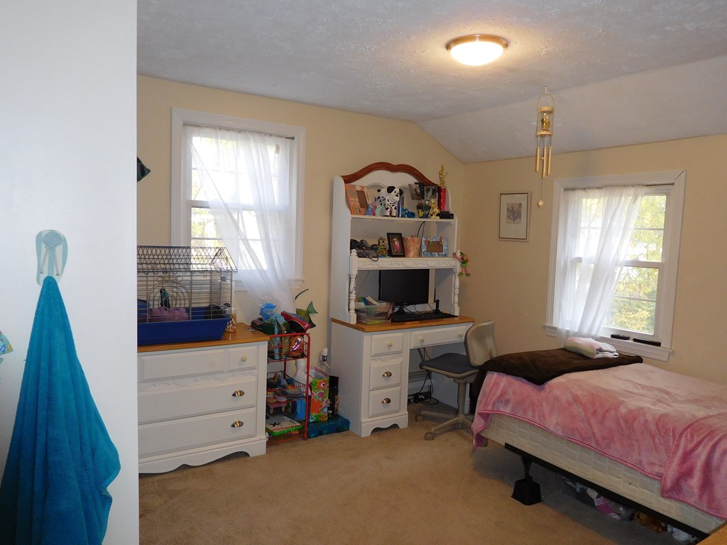 452 Dunstable Road Tyngsborough, MA 01879 - Photo 28 of 30 Gallery Image 28