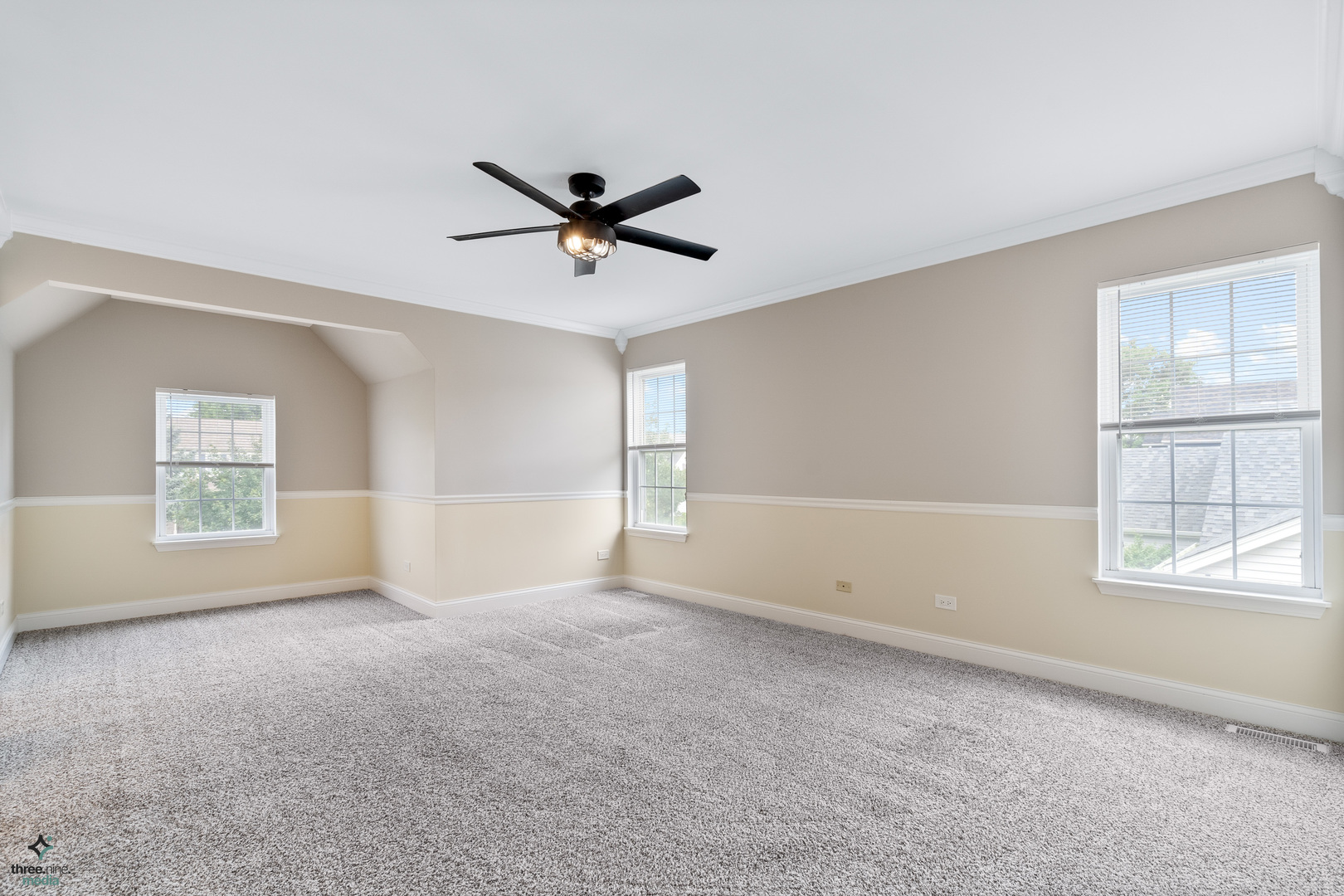 1809 Prairie Ridge Drive Plainfield, IL 60586 - Photo 17 of 32 a view of empty room with windows