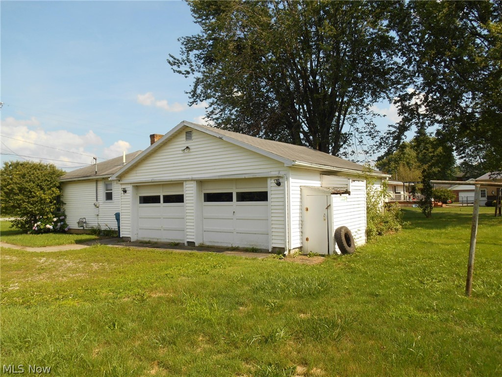 2512 Port Clinton Road Fremont, OH 43420 - Photo 3 of 25 Gallery Image 3
