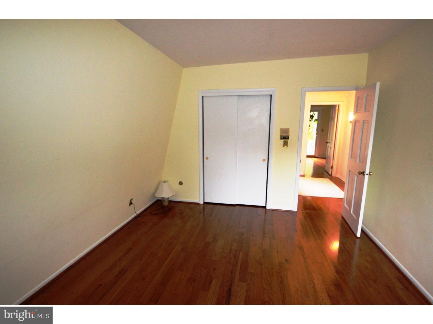2103 Deer Path Nottingham, PA 19362 - Photo 10 of 25 Gallery Image 10