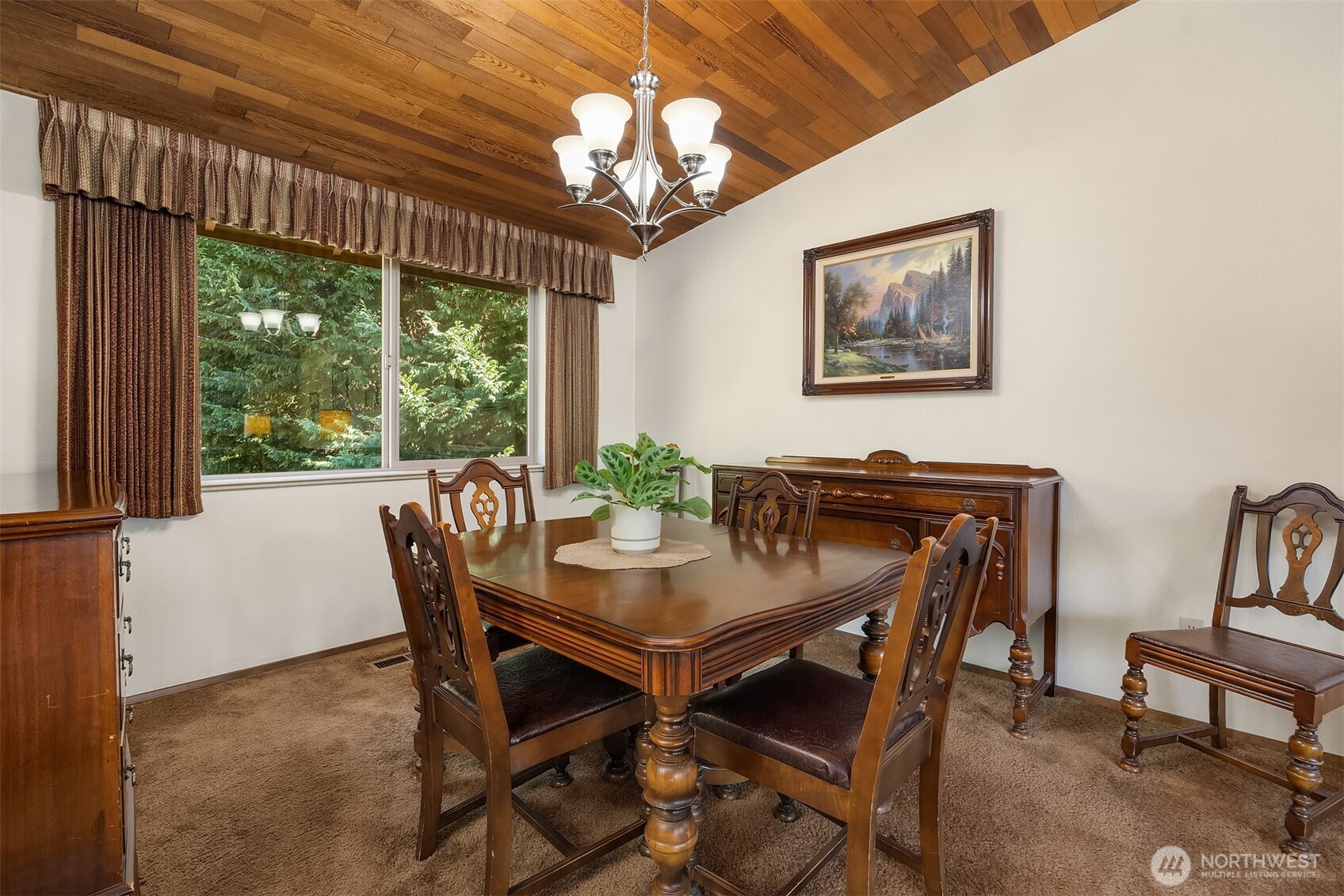14402 151st Place Southeast Renton, WA 98059 - Photo 6 of 36 Gallery Image 6