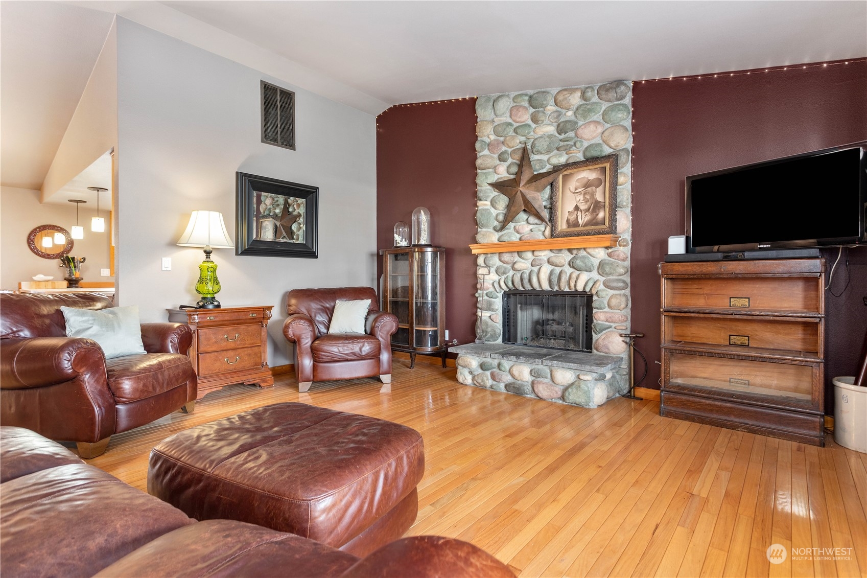 1048 Ridgeway Drive Lynden, WA 98264 - Photo 3 of 33 Gallery Image 3