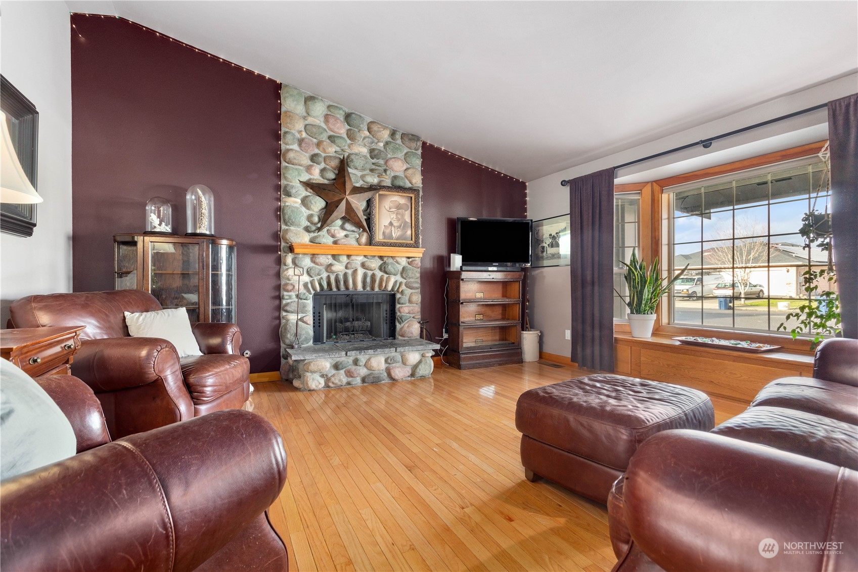 1048 Ridgeway Drive Lynden, WA 98264 - Photo 4 of 33 Gallery Image 4
