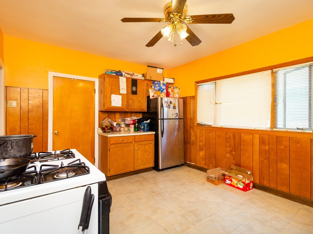 36 Chesterfield Street Boston, MA 02136 - Photo 18 of 38 Gallery Image 18