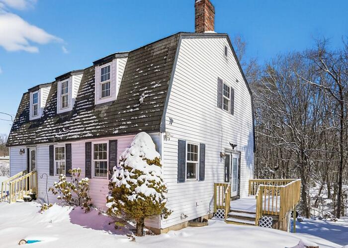 549 Eastern Road Warren, ME 04864 - Photo 2 of 20 2
