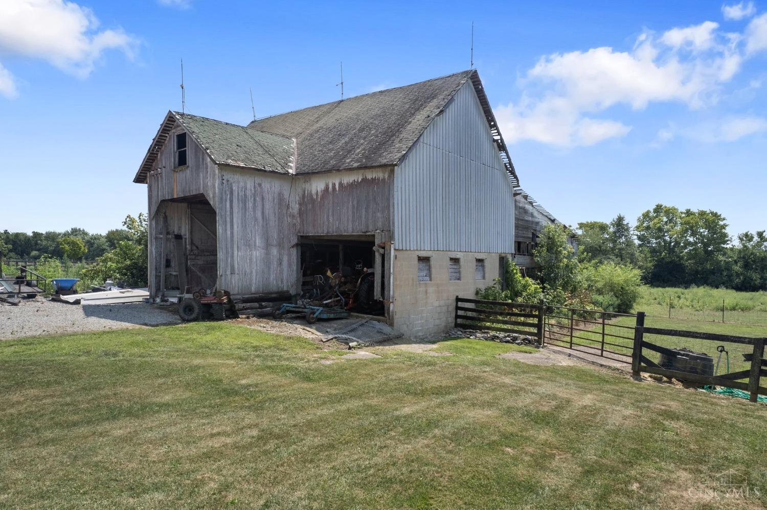 790 Powell Road New Vienna, OH 45159 - Photo 28 of 37