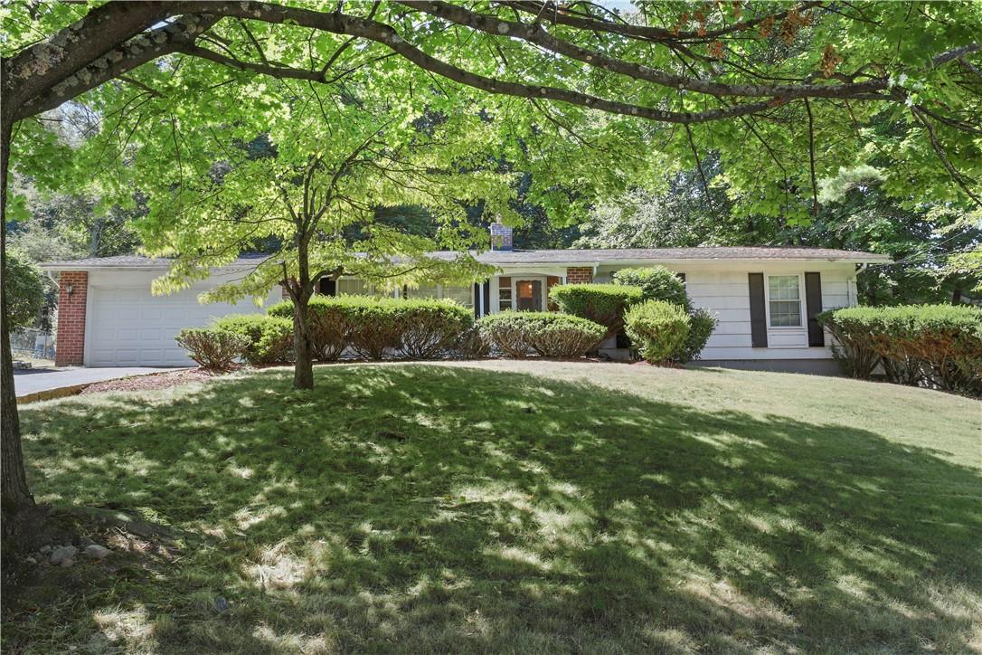 3 Lyncrest Road Cortlandt Manor, NY 10567 - Photo 1 of 1 Front