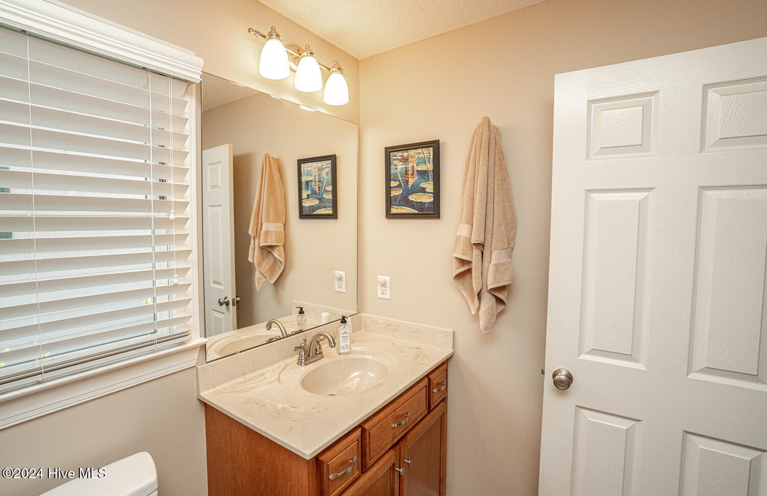 604 Planter's Ridge Drive Sunset Beach, NC 28468 - Photo 23 of 66 604 Planters Ridge Dr Sunset-large-025-0