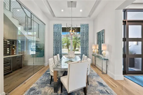 $6,195,000 | 745 Riviera Drive, Naples, FL 34103