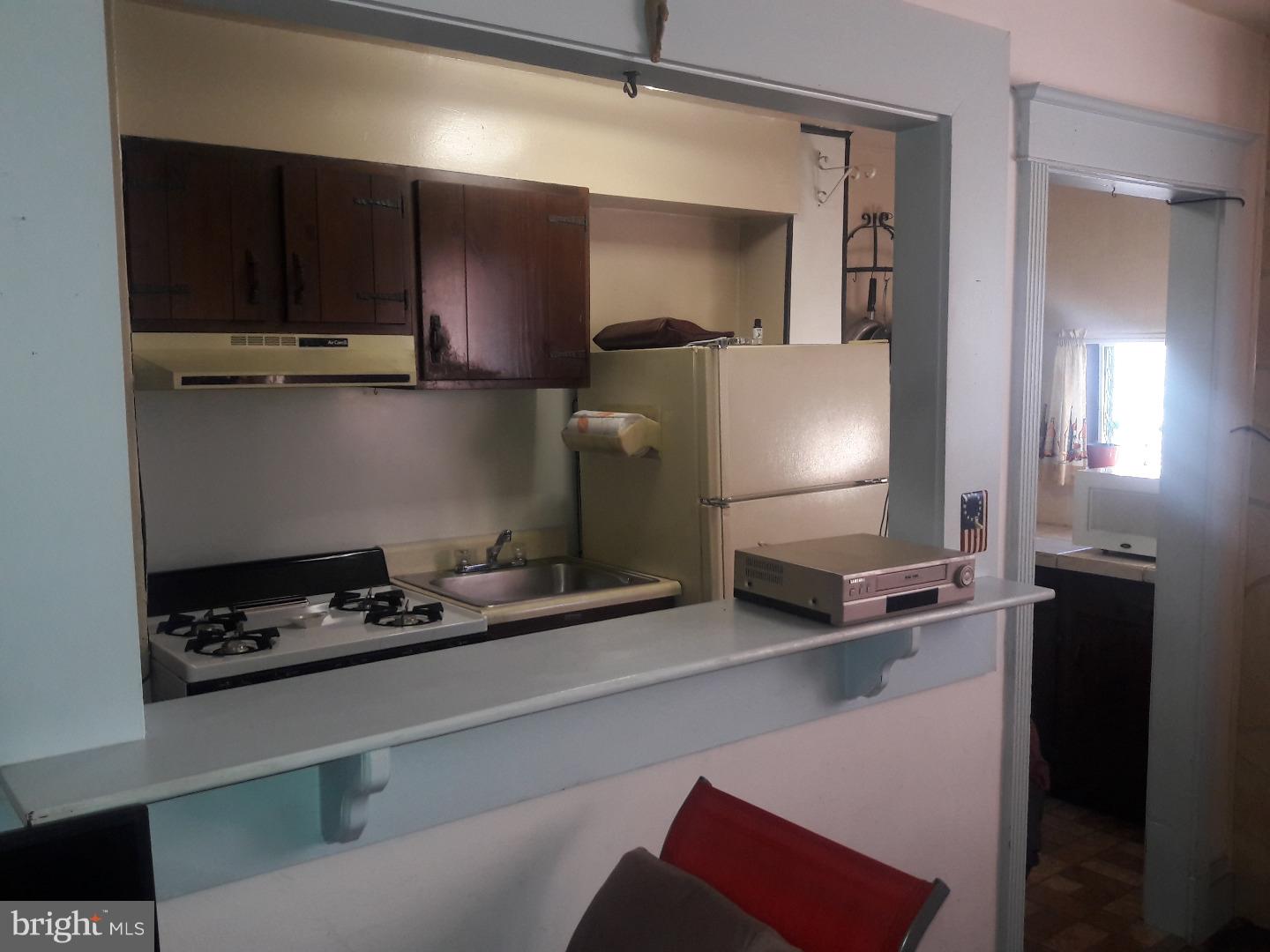 7036 Aberdeen Road Upper Darby, PA 19082 - Photo 11 of 24