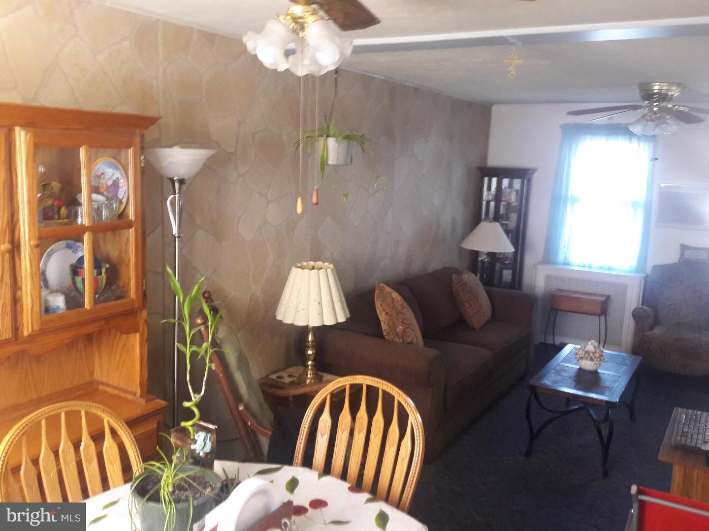 7036 Aberdeen Road Upper Darby, PA 19082 - Photo 6 of 24