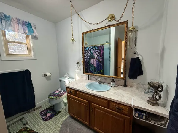 $349,000 | 132 Mountain View Drive, Thermopolis, WY 82443