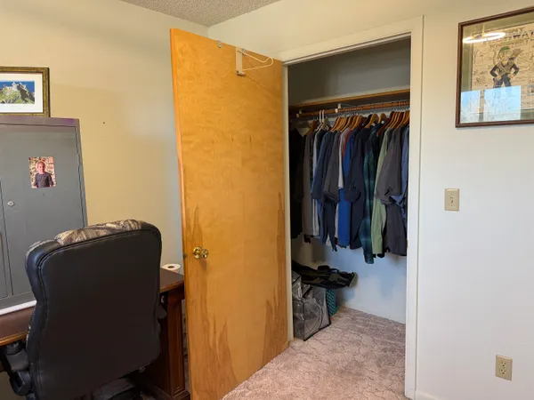 $349,000 | 132 Mountain View Drive, Thermopolis, WY 82443