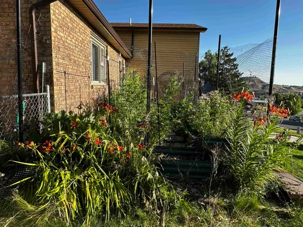 $349,000 | 132 Mountain View Drive, Thermopolis, WY 82443