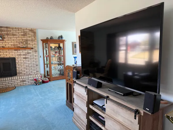 $349,000 | 132 Mountain View Drive, Thermopolis, WY 82443
