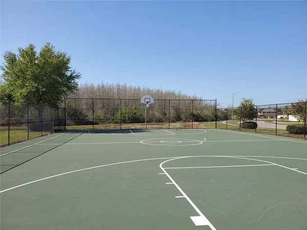 $2,100 | 3125 Whitley Bay Court, Land O Lakes, FL 34638