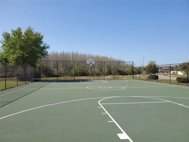 a view of outdoor space