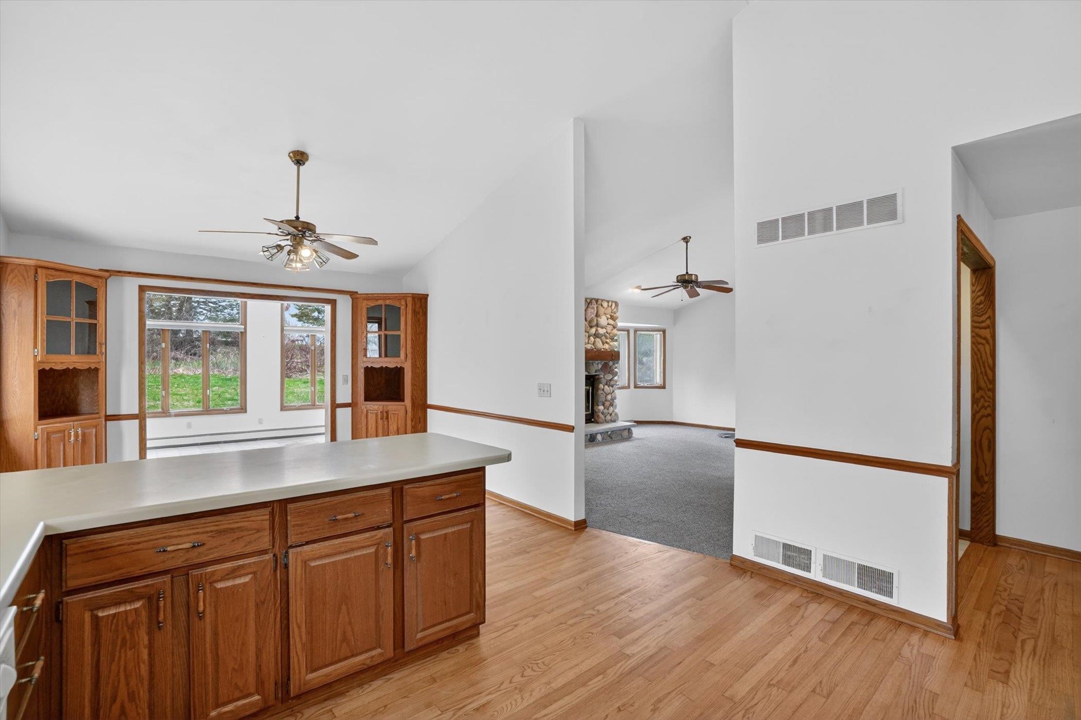 224 Deer Ridge Drive West Bend, WI 53095 - Photo 12 of 42