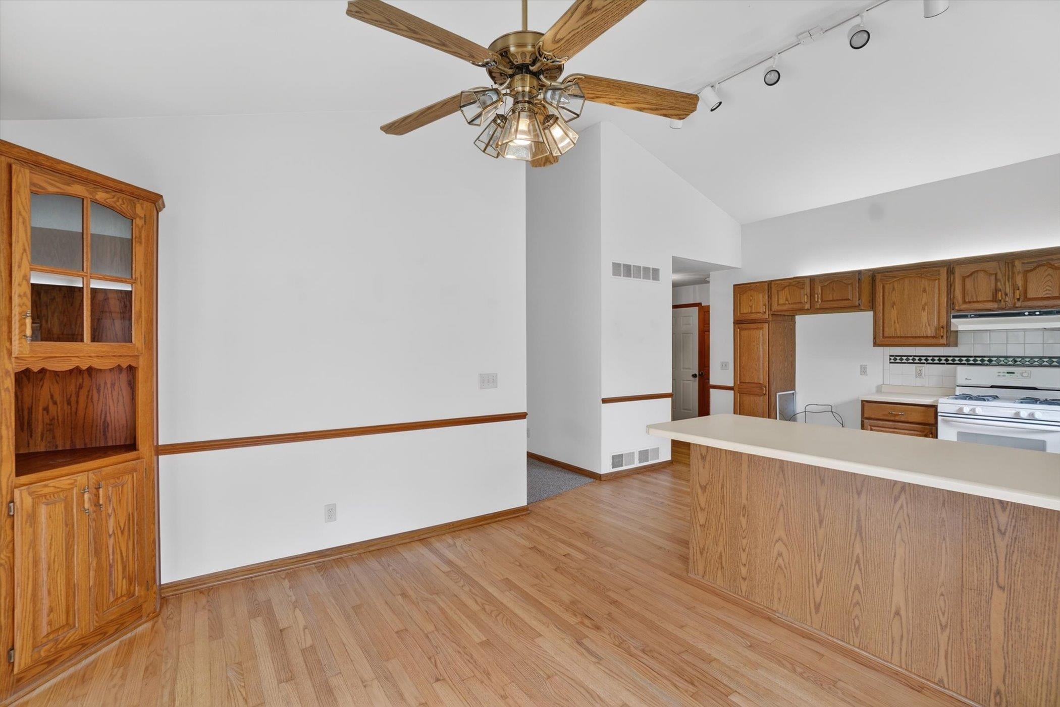 224 Deer Ridge Drive West Bend, WI 53095 - Photo 15 of 42