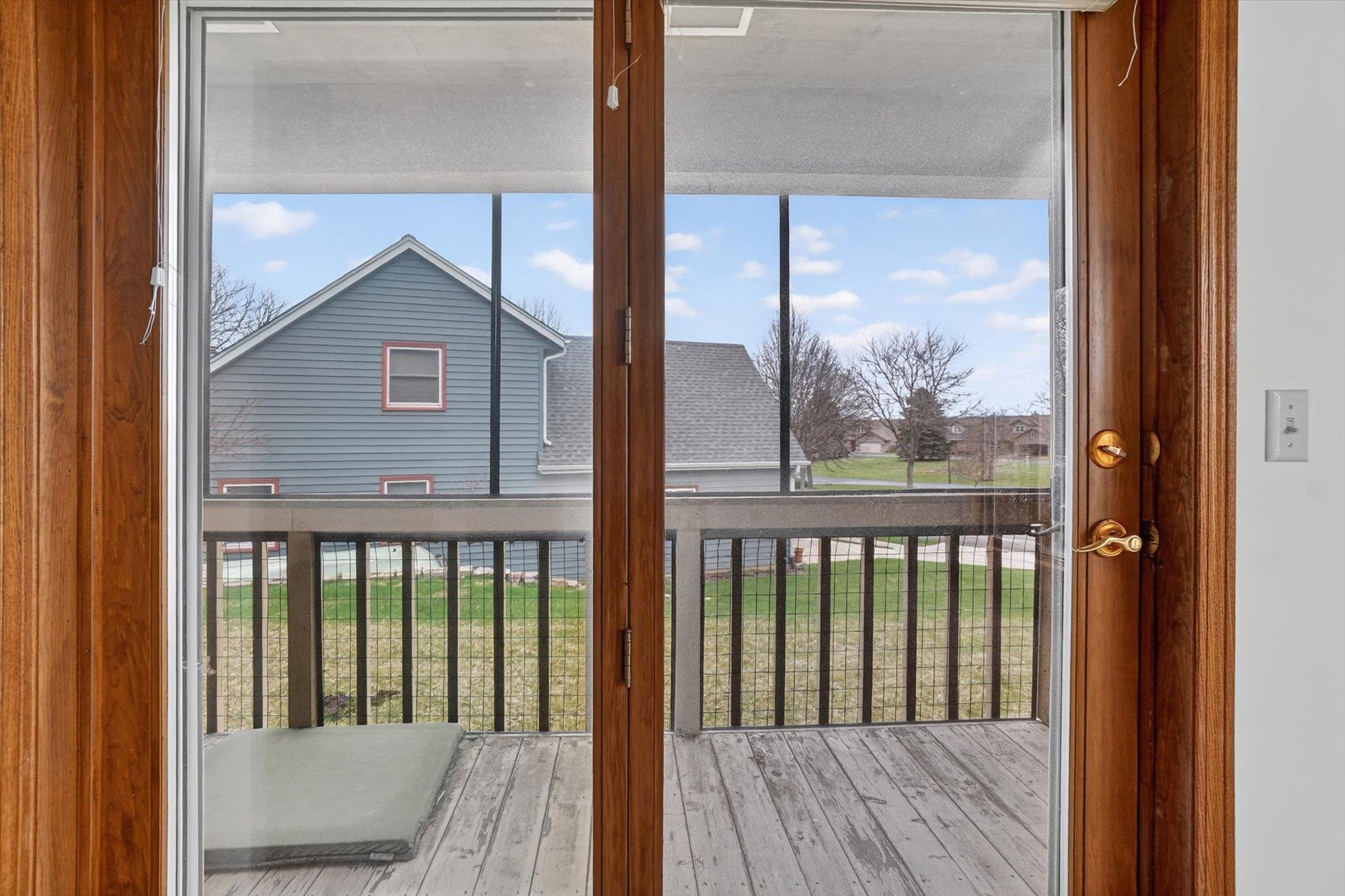 224 Deer Ridge Drive West Bend, WI 53095 - Photo 22 of 42