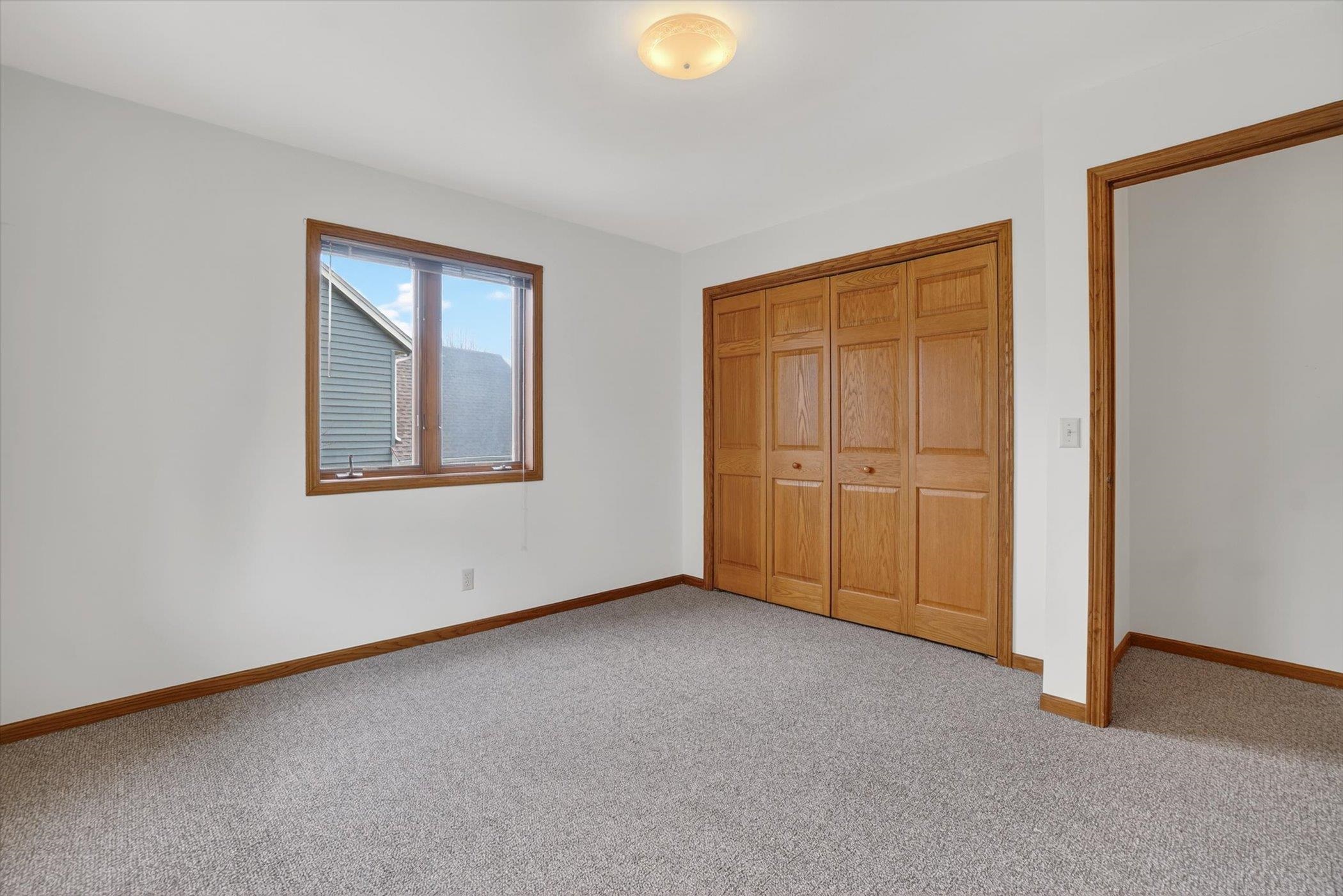 224 Deer Ridge Drive West Bend, WI 53095 - Photo 30 of 42