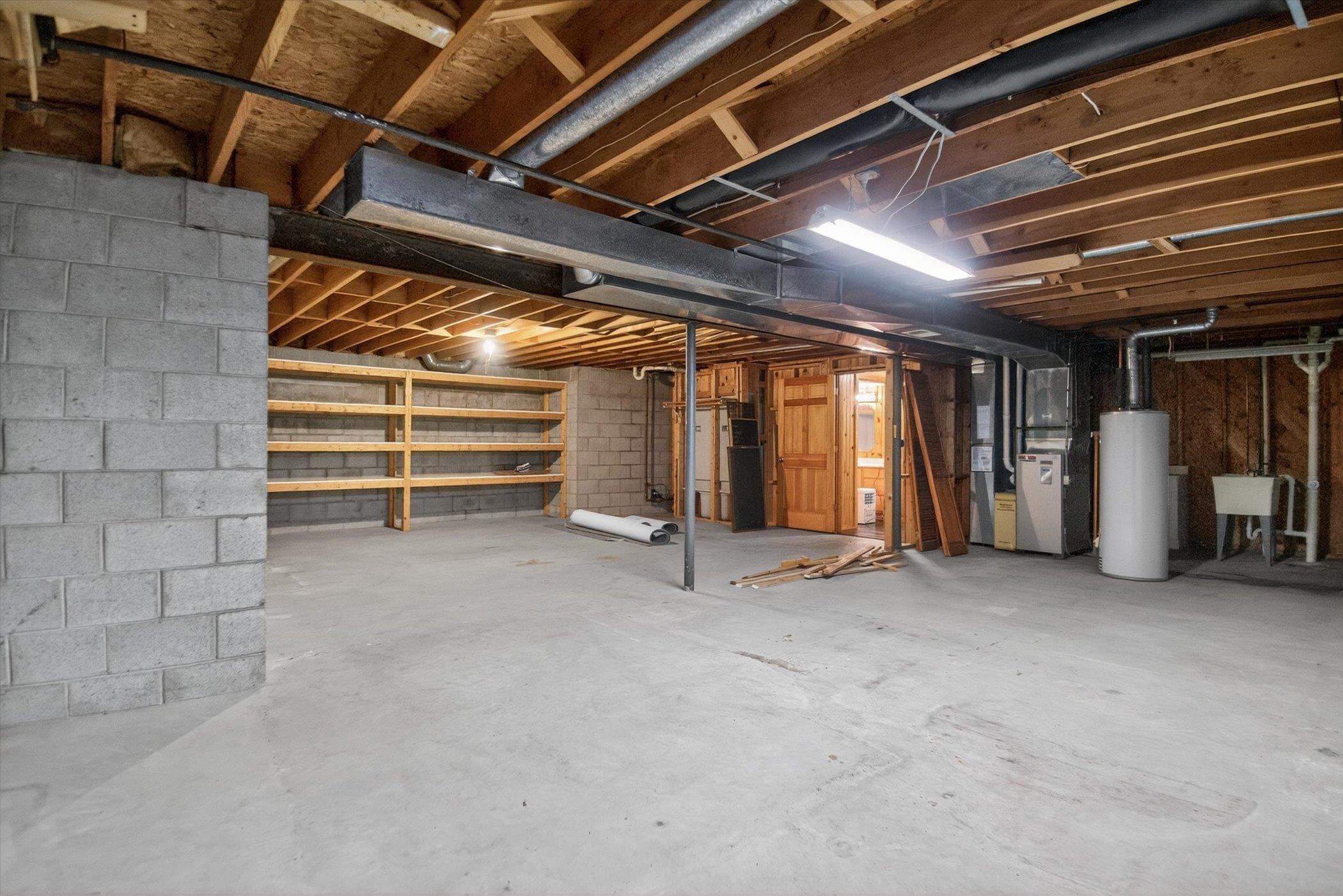 224 Deer Ridge Drive West Bend, WI 53095 - Photo 36 of 42