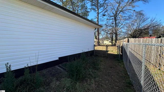 $239,000 | 140 Lanier Street, Spartanburg, SC 29303