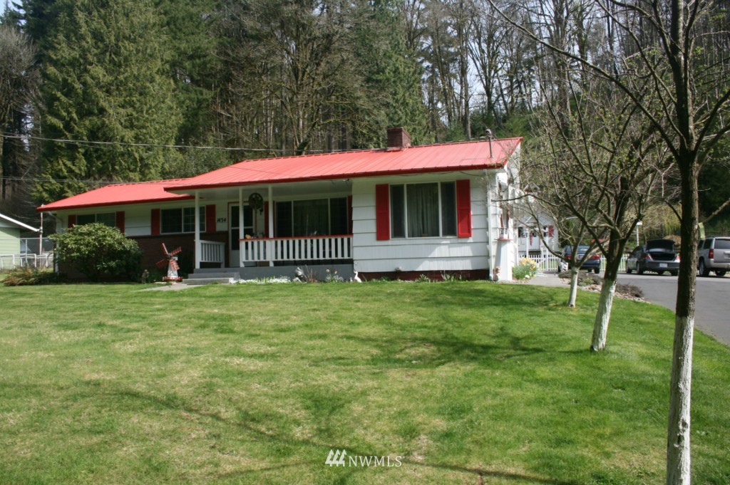 1434 Coal Creek Road Longview, WA 98632 - Photo 3 of 24 Gallery Image 3