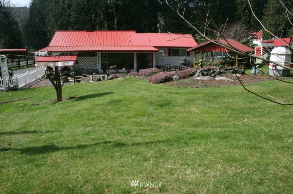 1434 Coal Creek Road Longview, WA 98632 - Photo 21 of 24 Gallery Image 21
