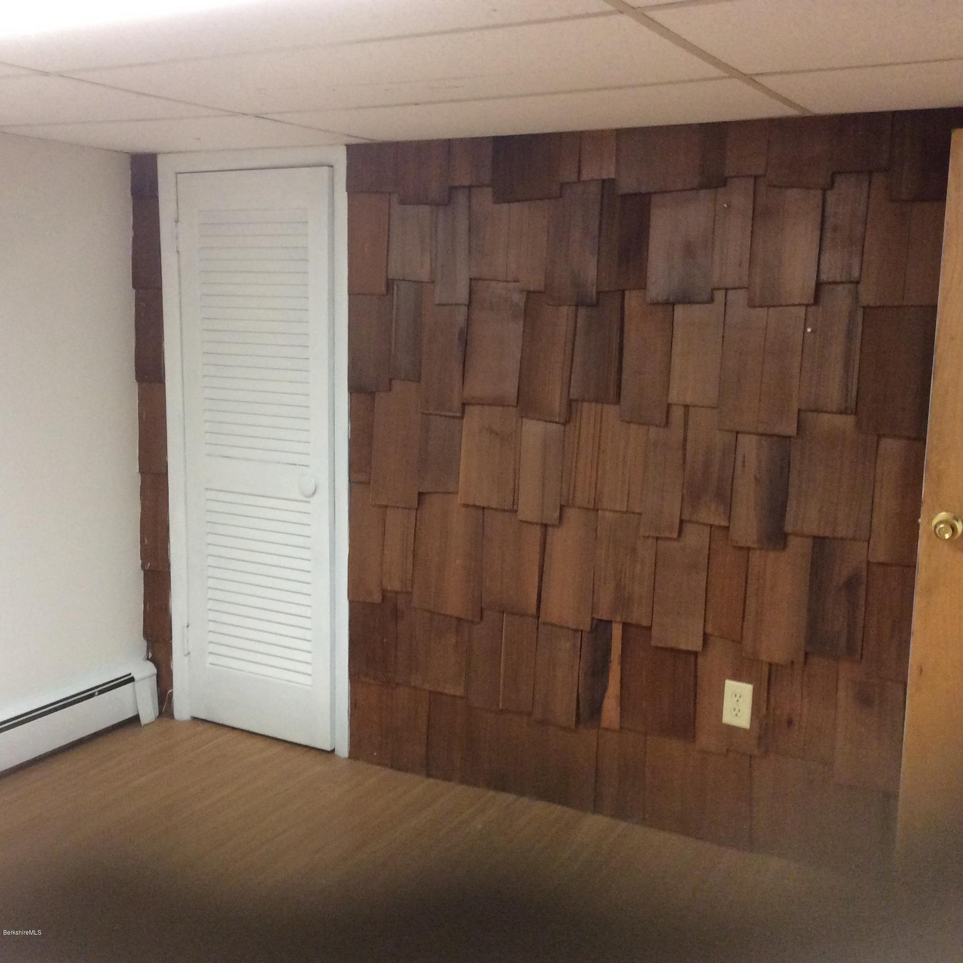 99 Bushey Road Pittsfield, MA 01201 - Photo 11 of 11 Bonus office or guest room