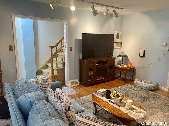 $1,248,888 | 50-18 67th Street | Maspeth