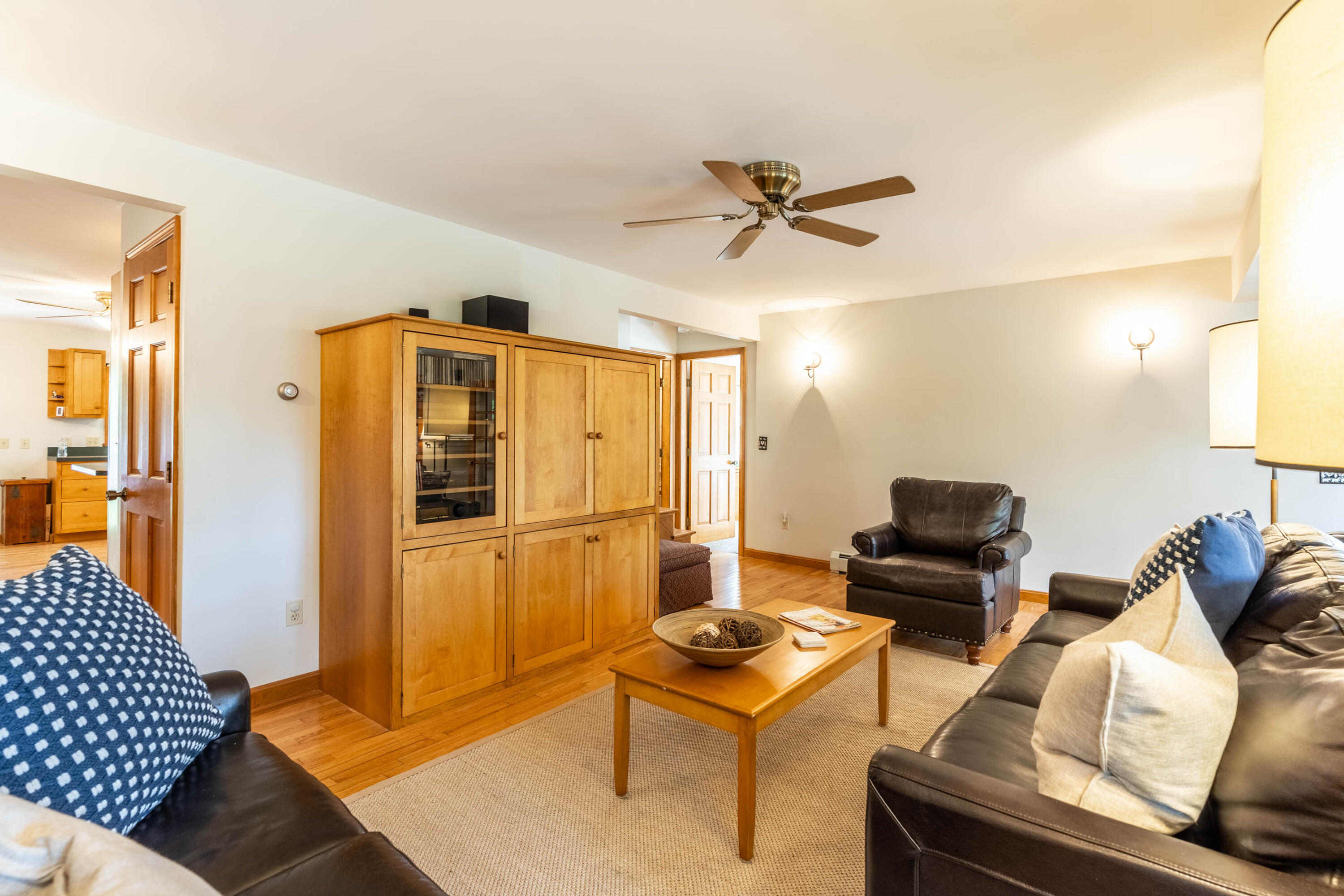 24 Orchard Road Cape Elizabeth, ME 04107 - Photo 16 of 41 24 Orchard Rd-Living Room